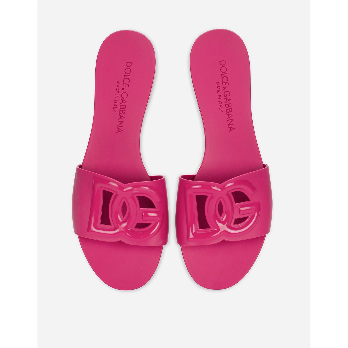 أحذية الشاطئ المطاطية