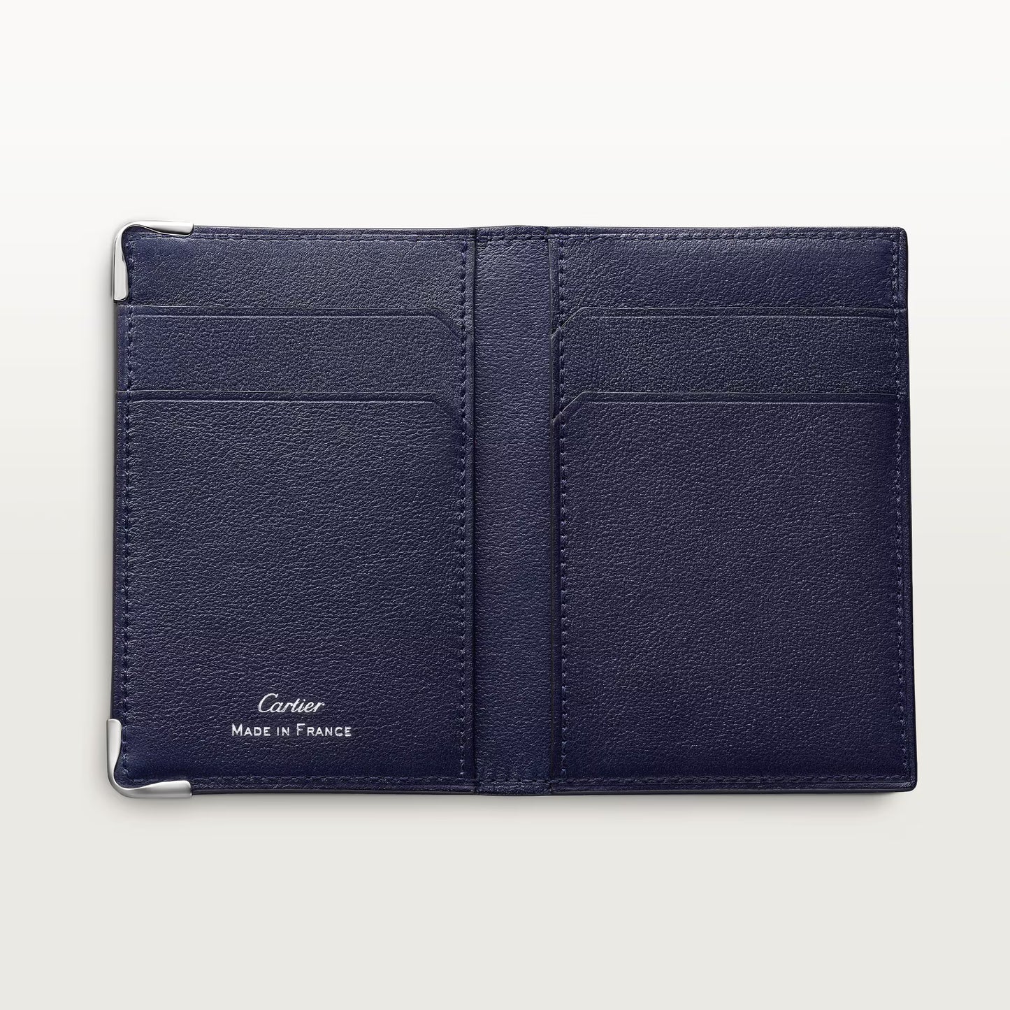 حامل البطاقة، يجب