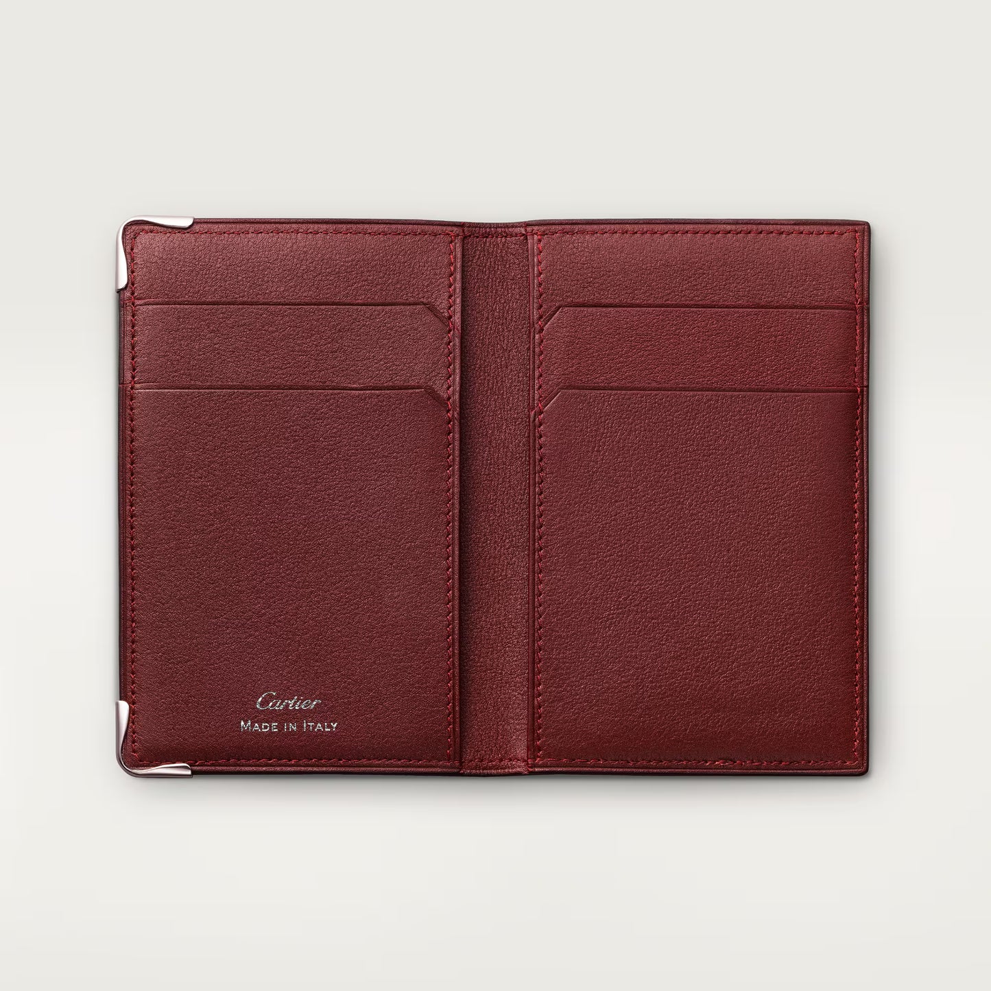 حامل البطاقة، يجب