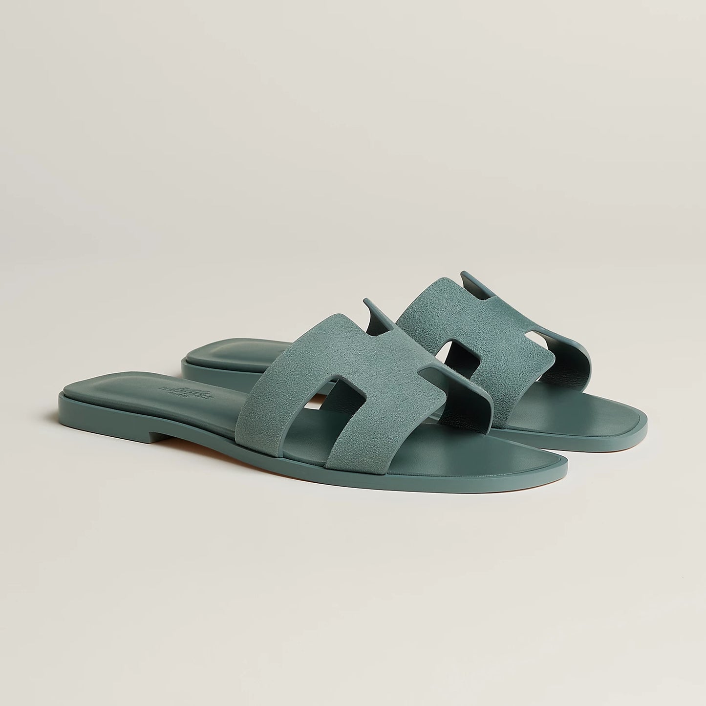 Oran sandal