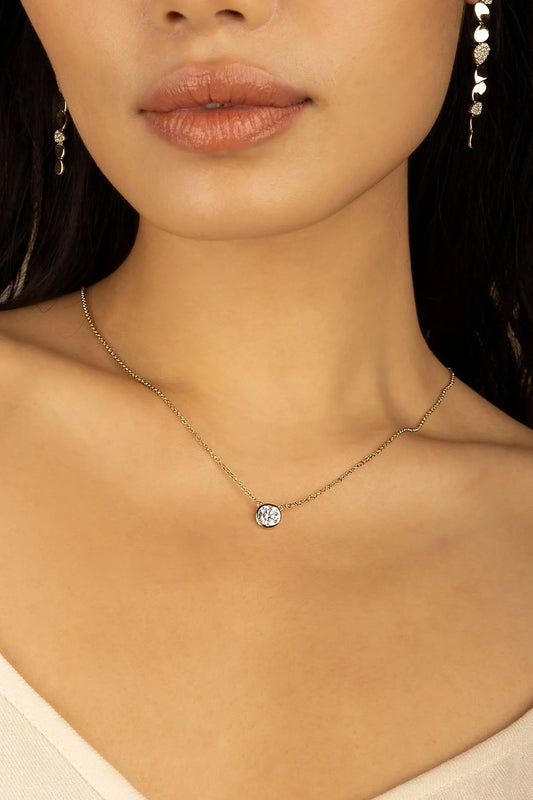 قلادة إيكلا قابلة للتعديل