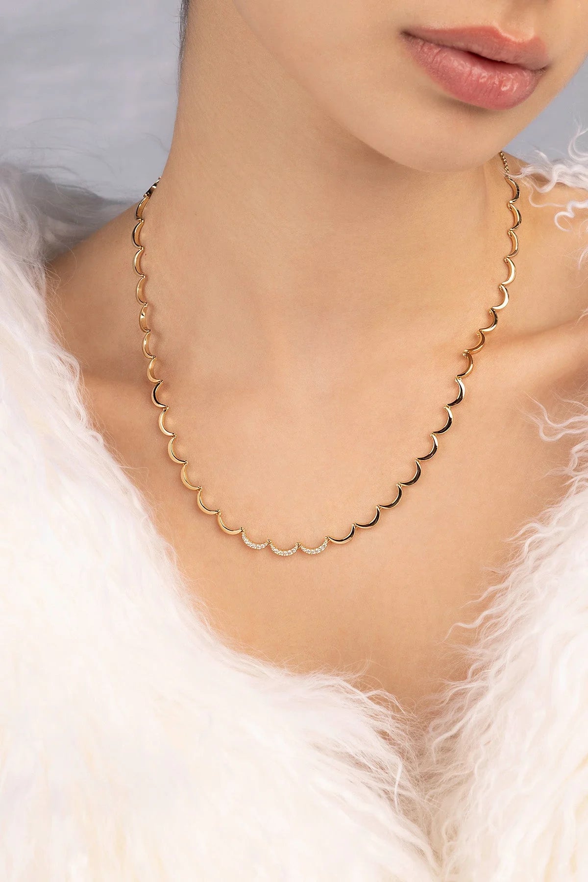 Wavy Gold Adjustable Necklace
